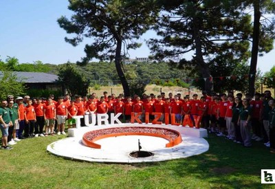 Türk Kızılay'ın Çamkoru gençlik kampı başladı!
