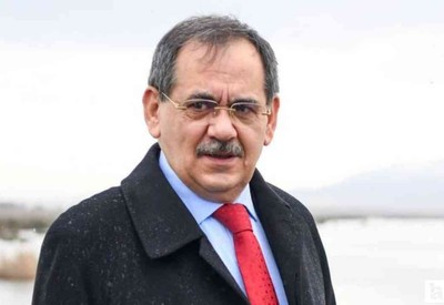 Eski Bayındırlık ve İskan Bakanı Mustafa Demir Ankara'da hayatını kaybetti