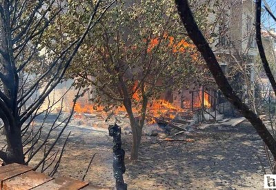 Çanakkale'deki orman yangınında bazı villalar yandı