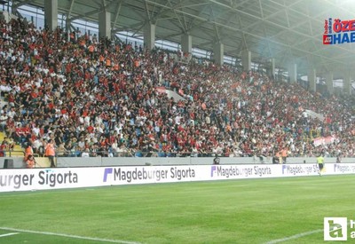 1560 gün sonra gelen ilk Süper Lig maçında Gençlerbirliği taraftarlarından büyük destek!