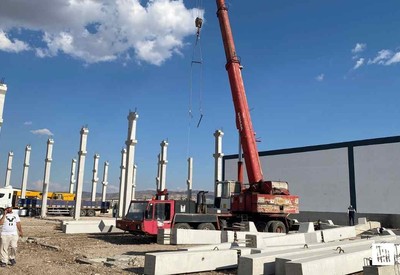 Kahramankazan'da iş kazasında genç işçi beton kolonun altında kaldı