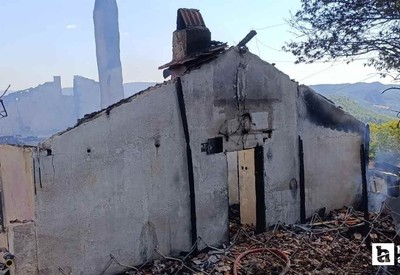 Nallıhan'da çıkan yangında bir ev kullanılamaz hale geldi