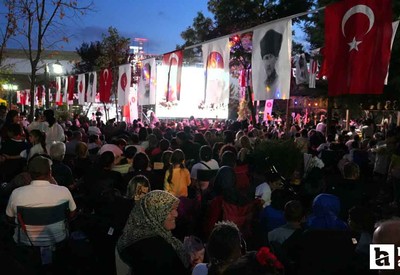 Keçiören Belediyesi'nden açık hava sinemasında 30 Ağustos'a özel 'Atatürk' filmi