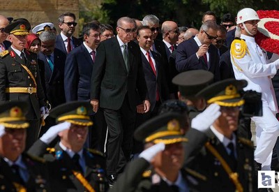 Cumhurbaşkanı Erdoğan ve devlet erkanı, Anıtkabir'i ziyaret etti