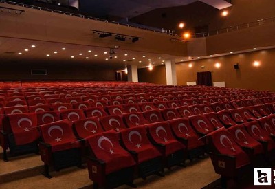 Pursaklar Belediyesi, Zafer Bayramı coşkusunu İstiklal oyunu ile taçlandırdı!