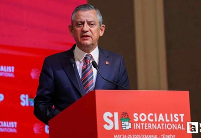 Özgür Özel, Gürsel Tekin'in partiden ihraç edildiğini açıkladı