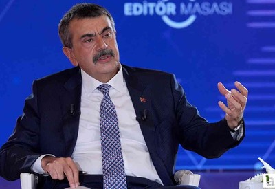 Bakan Tekin'den zorunlu eğitim süresi ve zorunlu bağış konusunda açıklama!