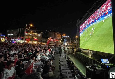 ABB'den milli maç daveti: 'Sandalyeni kap gel'