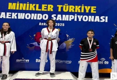Ankara'da düzenlenen Türkiye Minikler Taekwondo Şampiyonası tamamlandı