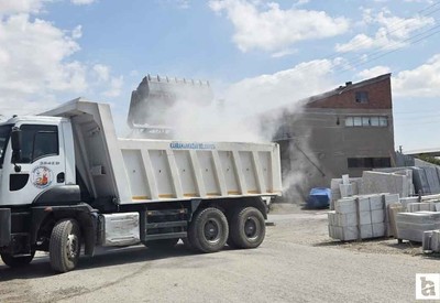 Kahramankazan Belediyesi Fen İşleri Müdürlüğü ekiplerinden yoğun mesai