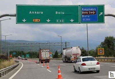 TEM Otoyolunda bakım çalışması: İstanbul-Ankara istikameti trafiğe kapatıldı