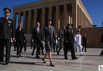 Japonya Altes Prensesi Akiko'dan Anıtkabir'e anlamlı ziyaret