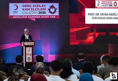 Türk Kızılay'dan 'Genç Kızılay Kan Elçileri' programı