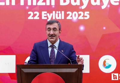 Cevdet Yılmaz'dan tek haneli enflasyon hedefi açıklaması