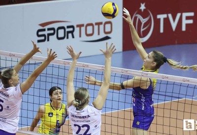 Ankara'da Ahmet Göksu Özel Voleybol Turnuvası'nda ikinci gün maçları tamamlandı