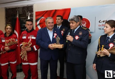 Keçiören Belediye Başkanı Mesut Özarslan, itfaiyecilerle bir araya geldi