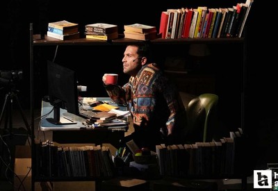 Etimesgut Belediyesi'nin Tiyatro Festivali, 'Linçler ve Dudaklar' oyunu ile sürdü