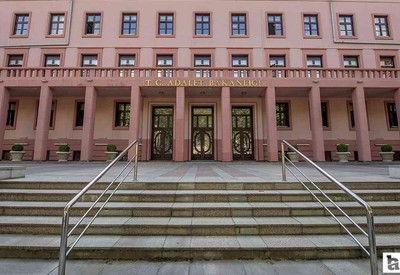 Adalet Bakanlığı 114 bin 195 TL maaşla 25 personel alımı yapacak