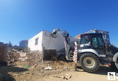 Altındağ Belediyesi metruk yapıların yıkımlarını sürdürüyor