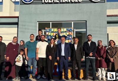 Sincan Belediyesi Yenikent Yüzme Havuzu'nda final müsabakası yapıldı