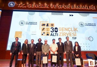 Tıp fakültesi öğrencileri Ankara’daki zirvede buluştu