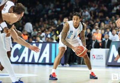 Türk Telekom'dan İtalya'da farklı galibiyet