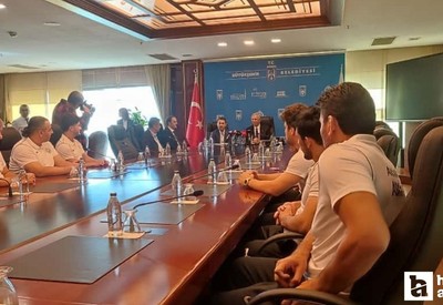 ABB Başkanı Yavaş: 'Sporcularımız altın madalyalar getirmeye devam edecek'