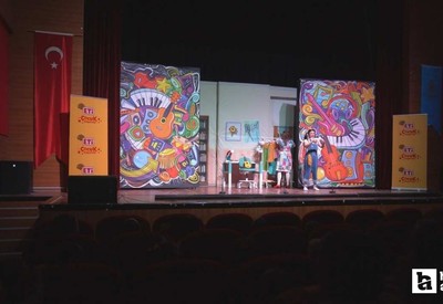 Ankara Büyükşehir Belediyesi, Beypazarı'nda öğrencileri tiyatro ile buluşturdu