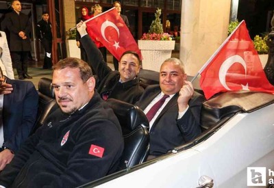 Keçiören Belediyesi'nin 29 Ekim etkinlikleri gün boyunca sürdü