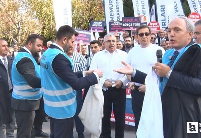 Memurlar TBMM önünde eylem yaparak taleplerini açıkladılar