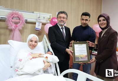 Bakanlar Göktaş ve Yumaklı Ankara'da yeni doğan bebekleri ziyaret etti