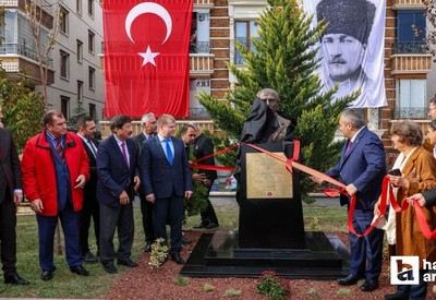 Keçiören Belediyesi, çalınan ünlü şair Kuliyev'in büstünün yerine yenisini yerleştirdi
