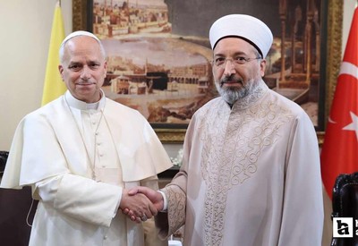 Papa 14. Leo, Diyanet İşleri Başkanı Safi Arpaguş'u ziyaret etti