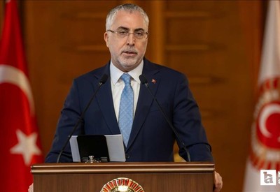 Çalışma Bakanı Vedat Işıkhan'dan asgari ücret açıklaması