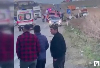 Polatlı'da otomobil ile kamyon çarpıştığı kazada 1 kişi öldü,  kişi yaralandı!