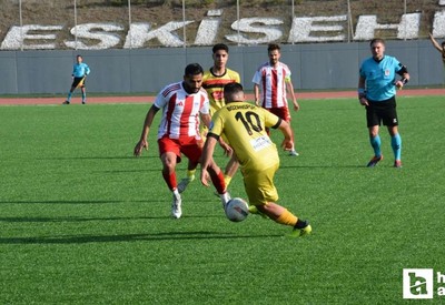 Kahramankazan Belediyespor yeniden liderlik koltuğuna oturdu