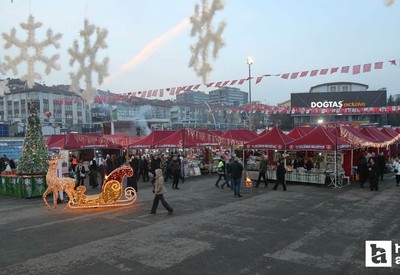 Keçiören Belediyesi'nin Kadın Emeği Yeni Yıl Pazarı açıldı!