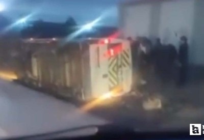 Akyurt'ta yan yatan servis aracında 7 kişi yaralandı