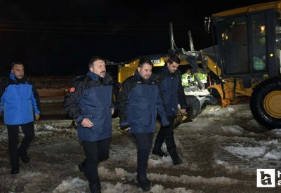 Kahramankazan Belediye Başkanı Selim Çırpanoğlu kar mesaisinde: Kapalı yol bulunmuyor!