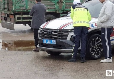 Beypazarı'nda jandarma ekipleri trafik denetimlerine devam ediyorlar