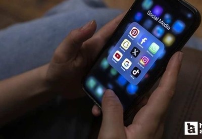 15 yaş altı küçük çocuklar, aile izni olsa dahi sosyal paylaşım sitelerine giremeyecek