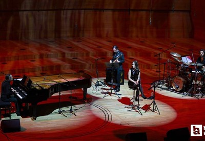 Dünyaca ünlü müzisyen Fahir Atakoğlu başkentte sahne aldı