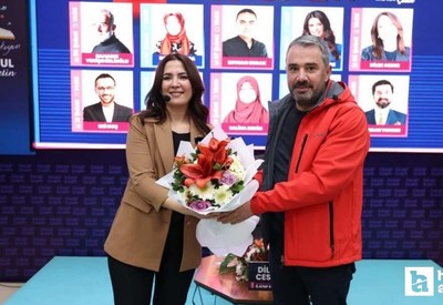 Pursaklar Belediyesi'nin düzenlediği 4. Kitap Günlerinin son konuğu Dilek Cesur oldu