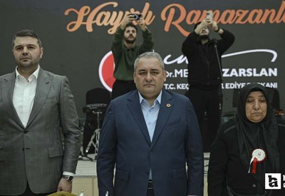 Mesut Özarslan'ın ev sahipliğinde şehit aileleri ve gaziler için iftar programı düzenlendi