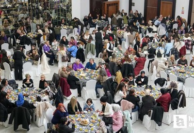 Etimesgut Belediyesi, 8 Mart Kadınlar Günü nedeniyle iftar programı düzenlendi