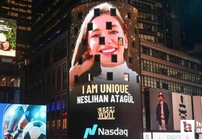 Neslihan Atagül'ün "I AM" kampanyası New York'u aydınlattı