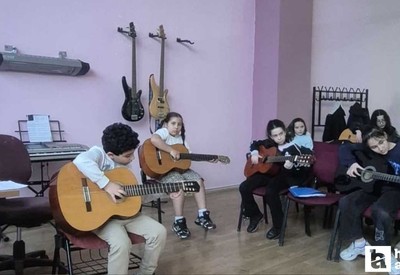Pursaklar Belediye Başkanı Çetin'den sanata destek
