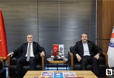 Çalışma Bakanı Vedat Işıkhan memurların taleplerini dinledi
