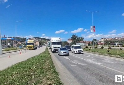 Samsun-Ankara kara yolunun Havza geçişinde trafik sıkışıklığı