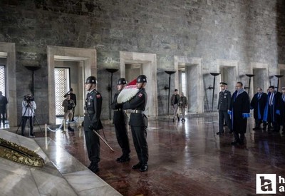 Sayıştay Başkanı Yener ve beraberindeki heyetten Anıtkabir ziyareti